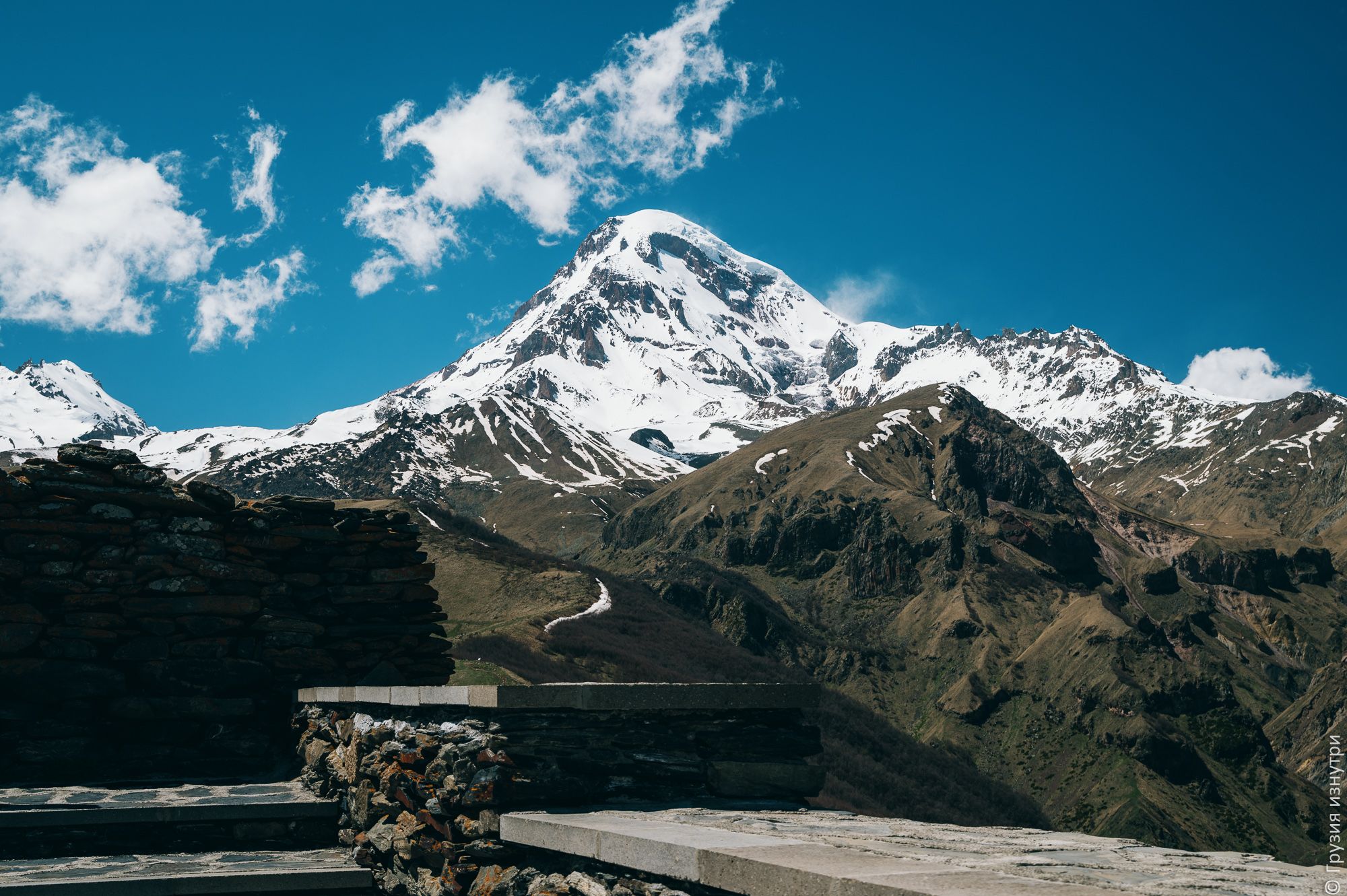 A Day Trip to Kazbegi from Tbilisi